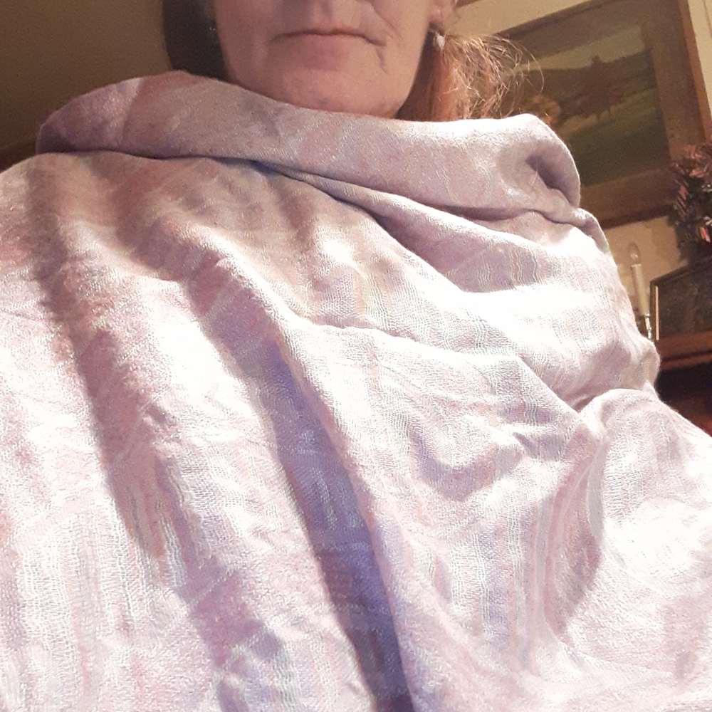 Pashmina - Picture 3 of 4